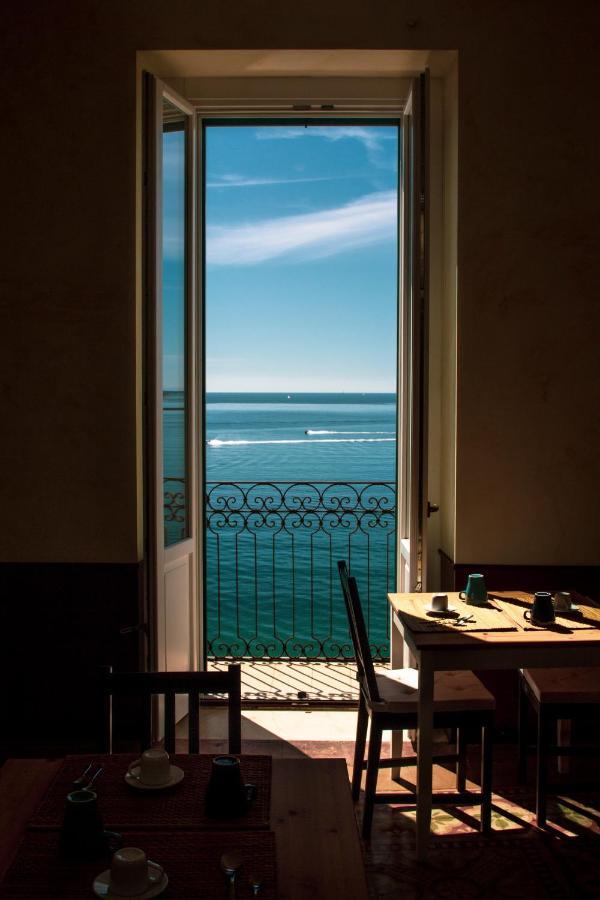 טאראנטו B&B Le Finestre Sul Mare מראה חיצוני תמונה