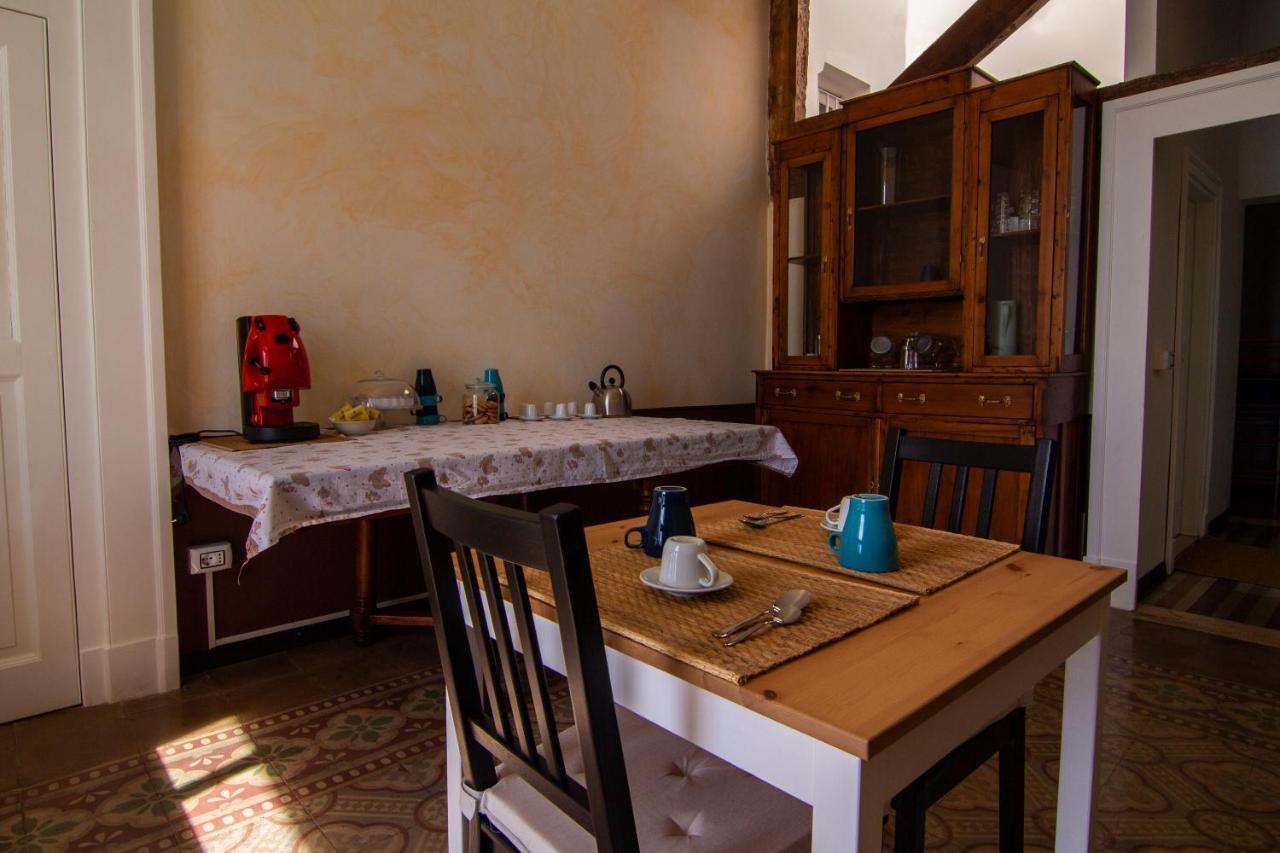 טאראנטו B&B Le Finestre Sul Mare מראה חיצוני תמונה