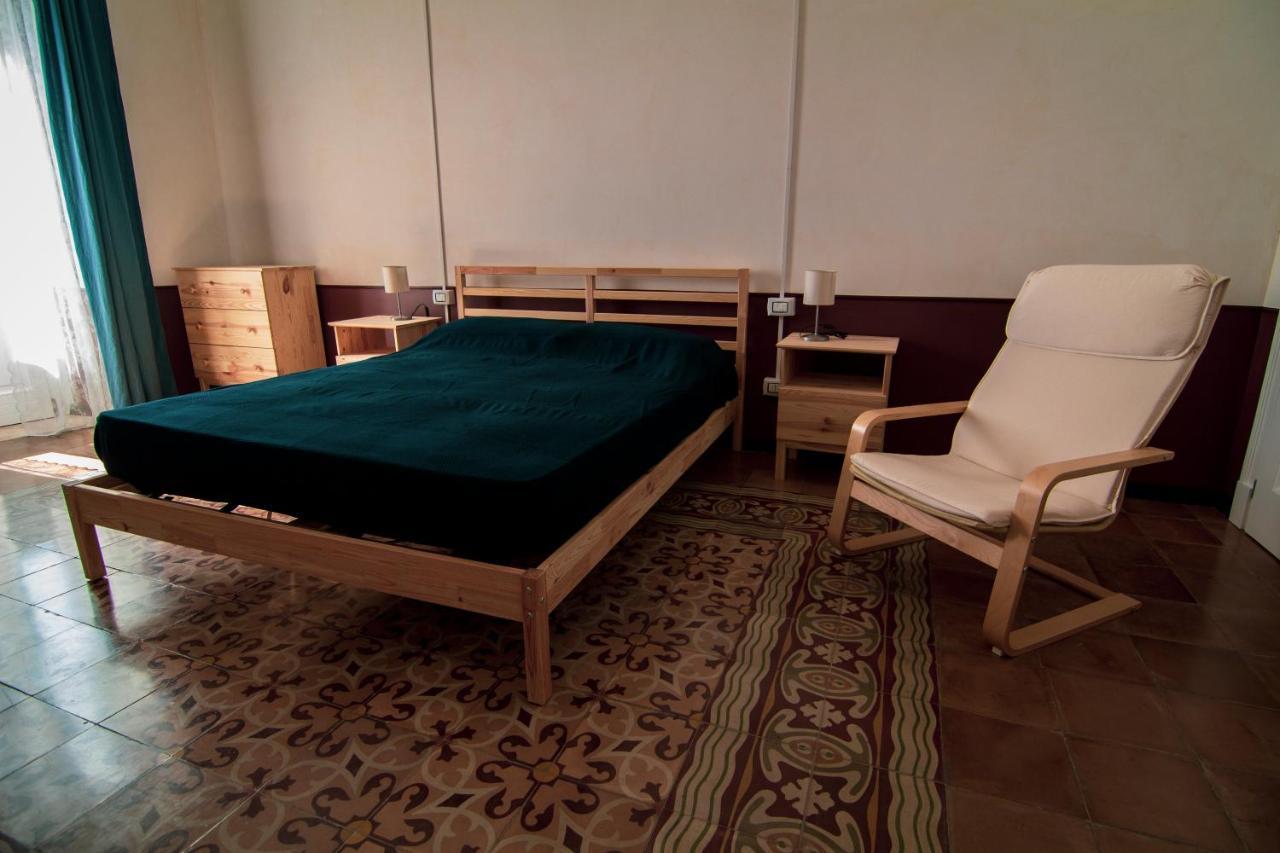 טאראנטו B&B Le Finestre Sul Mare מראה חיצוני תמונה