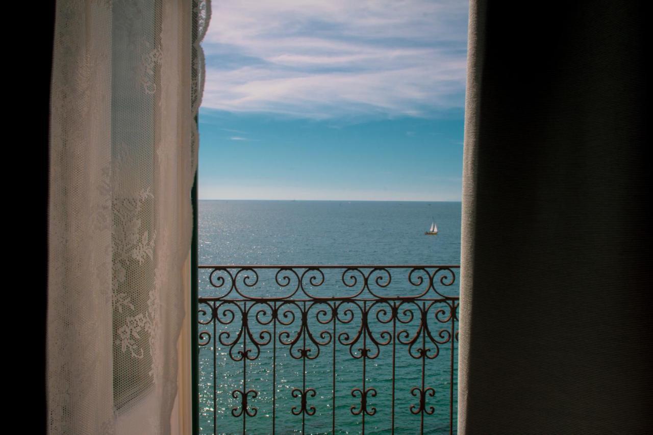 טאראנטו B&B Le Finestre Sul Mare מראה חיצוני תמונה