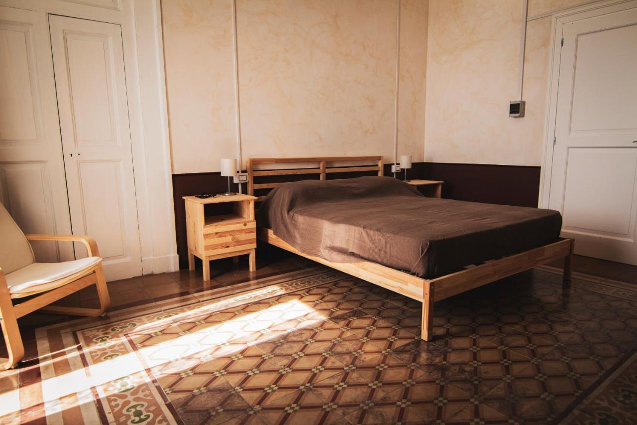 טאראנטו B&B Le Finestre Sul Mare מראה חיצוני תמונה