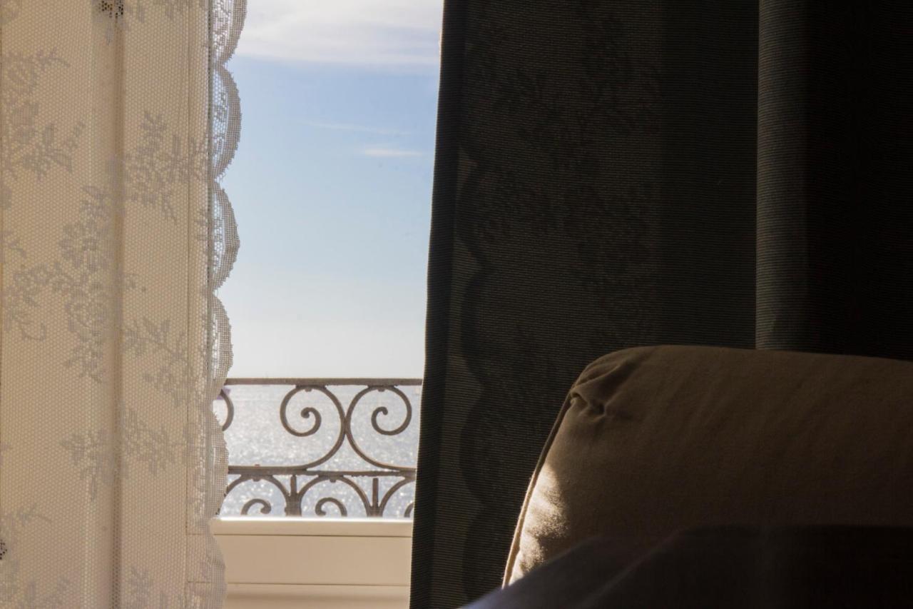 טאראנטו B&B Le Finestre Sul Mare מראה חיצוני תמונה